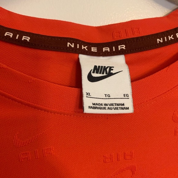 Nike Sportswear Air short sleeve crop t-shirt red orange, Women's size XL - Picture 7 of 10